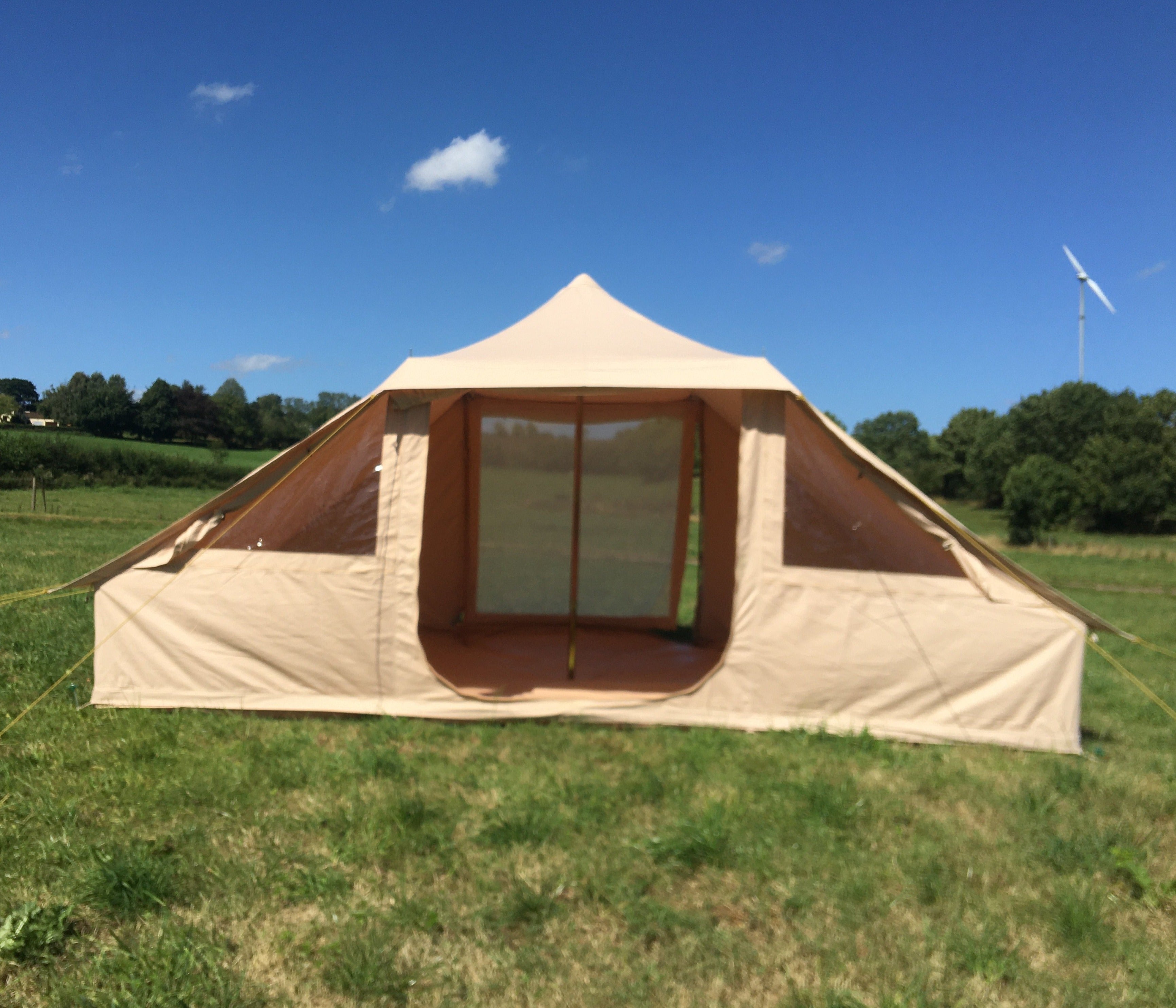 DubPod Roamer - 3m x 4.4m Camper Tent